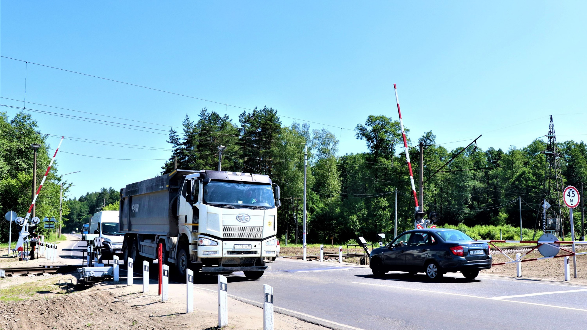 В Брянской области в результате ДТП на переездах пострадали три человека 