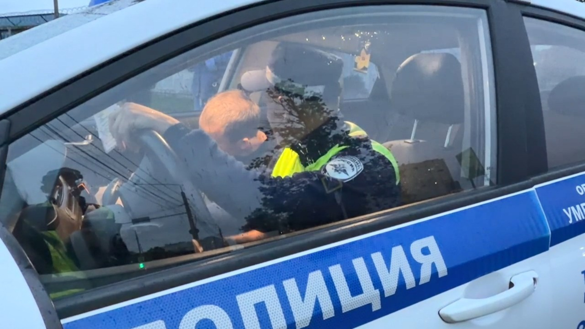 Резонансное ДТП в Брянске с двумя пострадавшими устроил пьяный водитель 
