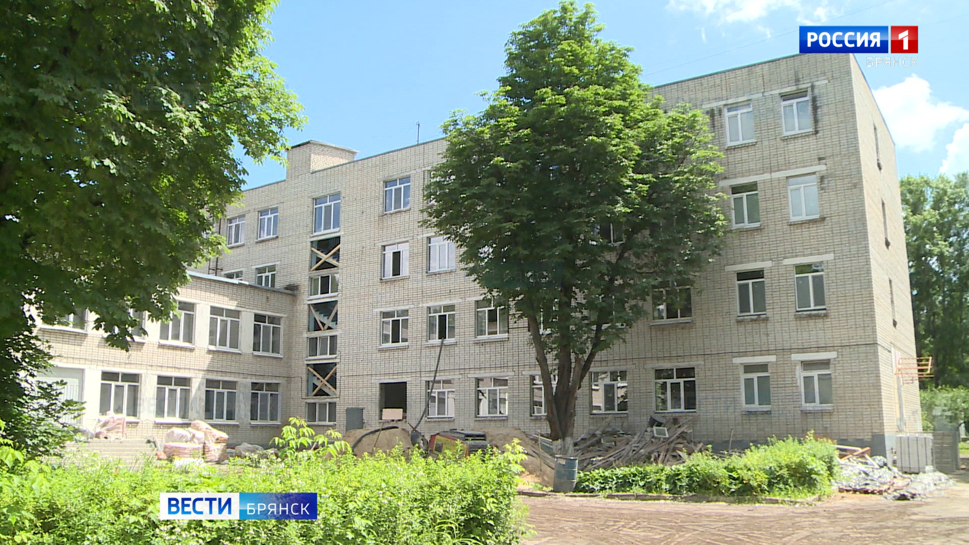 На капремонт четырех брянских школ потратят более 400 млн рублей