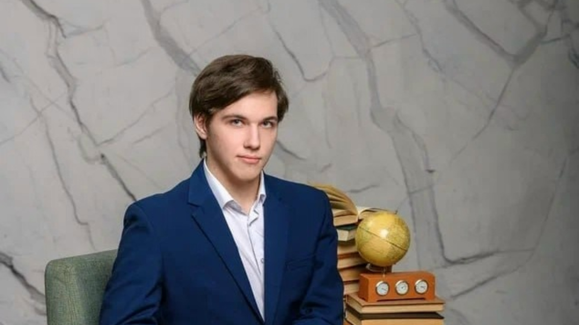 Брянский лицеист сдал ЕГЭ по математике на 100 баллов