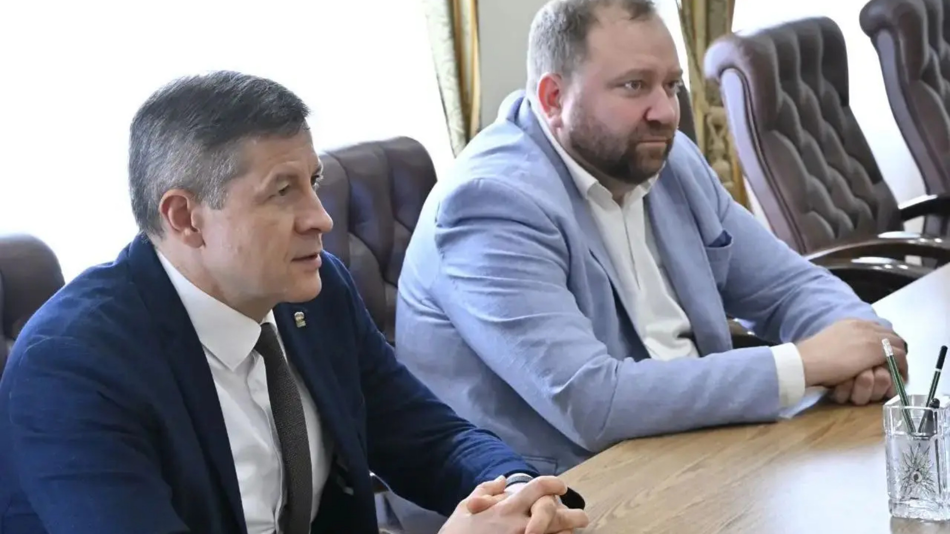 Врио губернатора Брянской области провел встречу с начальником МЖД Павлом Ивановым