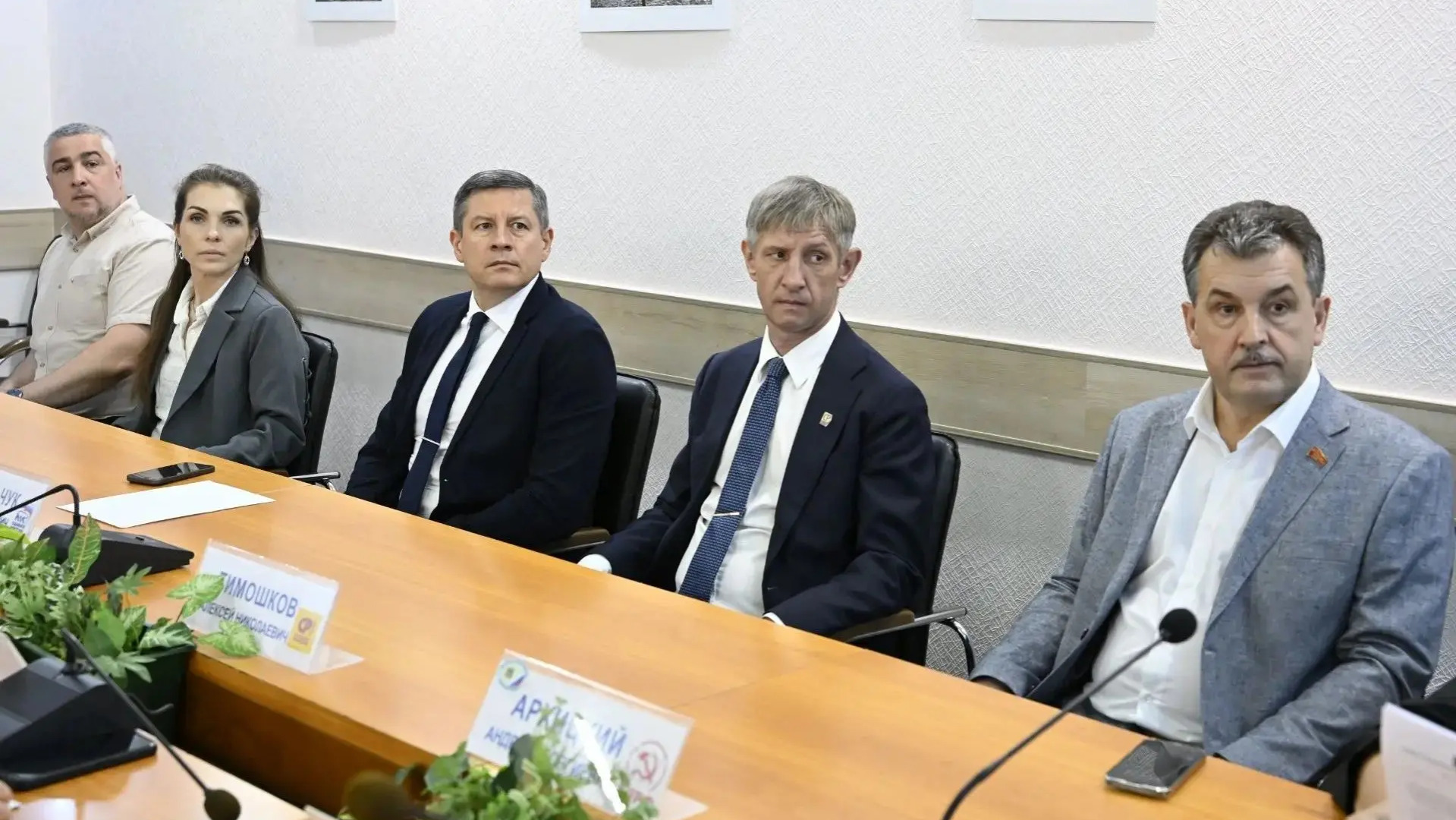 Брянский избирком зарегистрировал пять кандидатов на выборы в губернаторы 