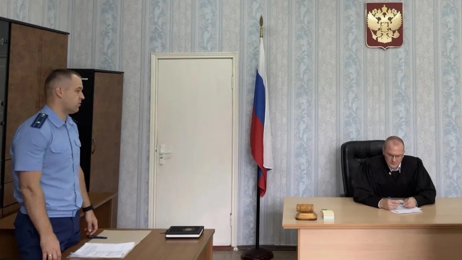Брянский суд взыскал с УК 500 тыс. рублей за травмирование ребенка 