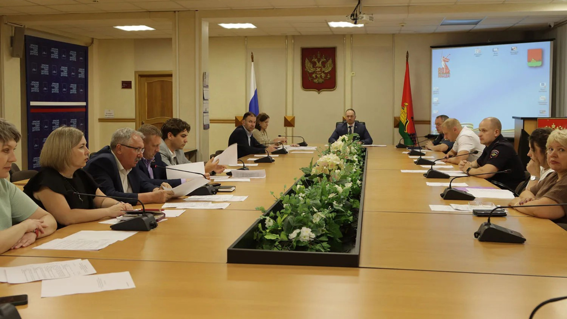 В Брянске обсудили профилактику употребления ПАВ среди подростков