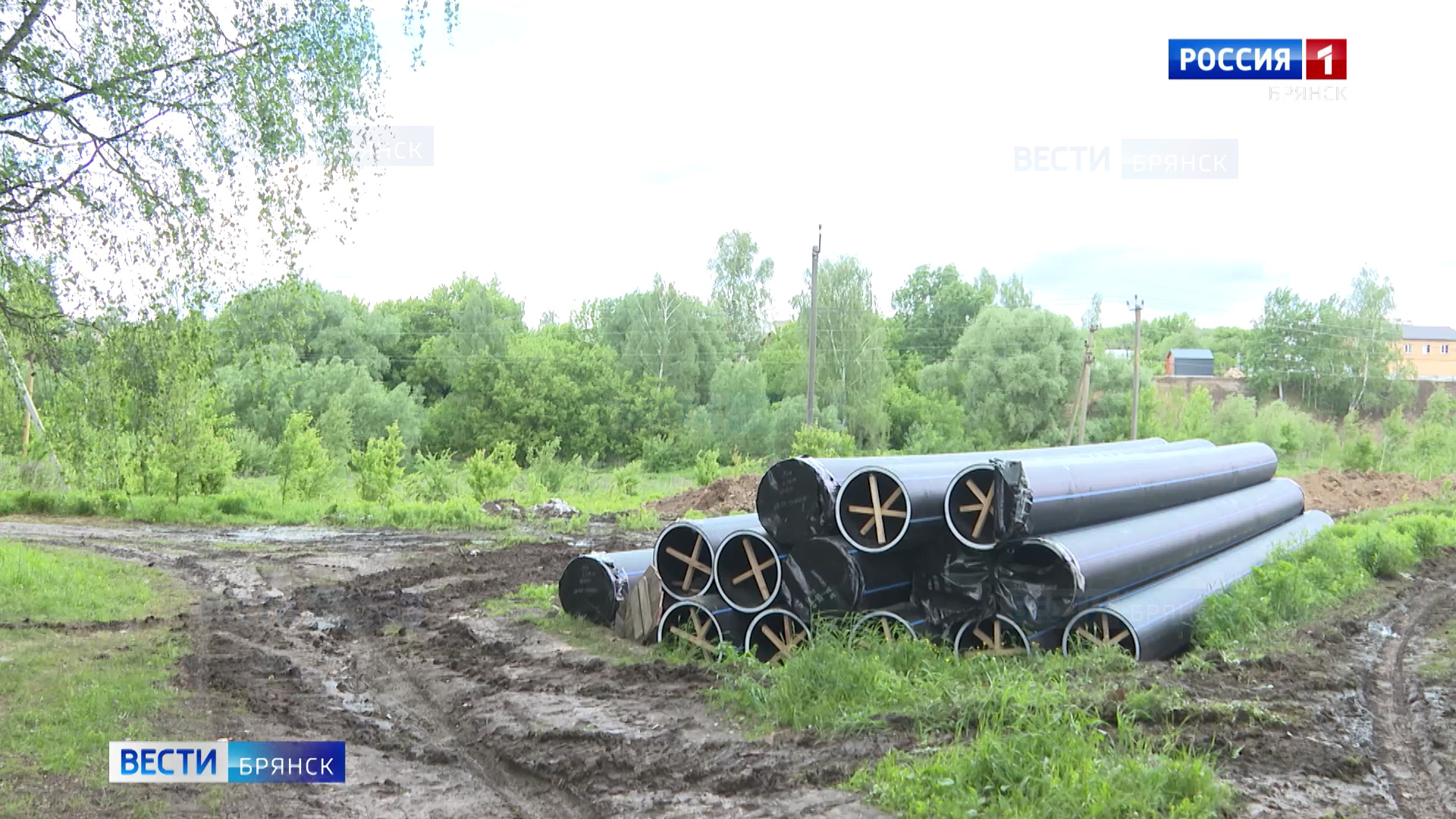 В брянской Клетне строят новый водозабор и меняют километры старых труб