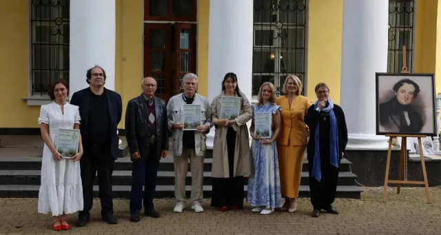В усадьбе Тютчева назвали лауреатов конкурса "Мыслящий тростник"