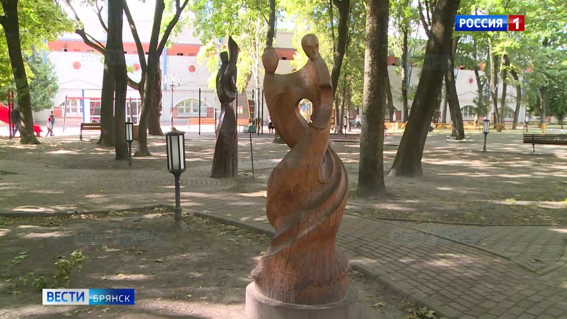04 tolstogo park