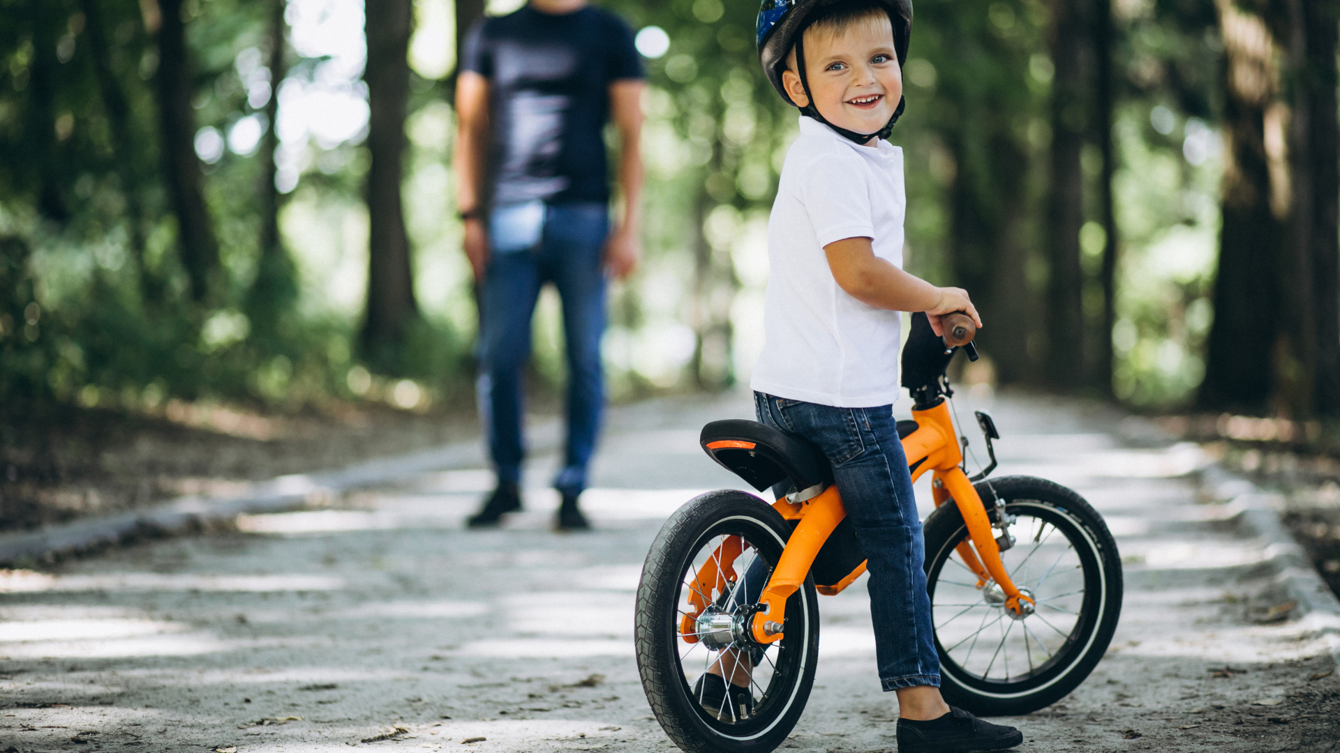 10 rebenok na velo magnifik