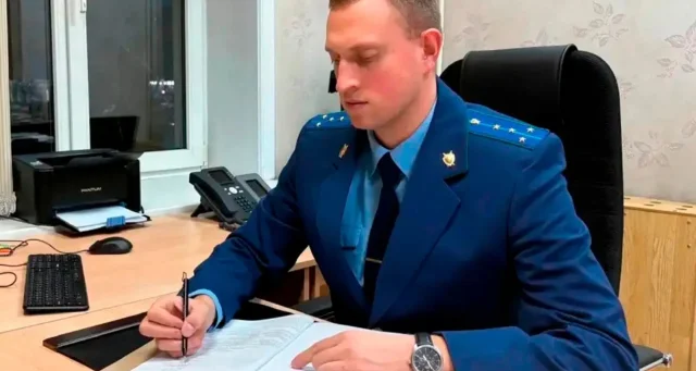 Жительница Брянска в ходе ссоры на почве ревности насадила сожителя на шампур