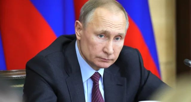 Владимир Путин высоко оценил работу учителей в приграничных регионах России