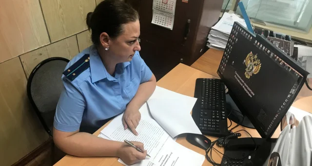 Суд лишил водительских прав троих жителей Унечского района по иску прокуратуры