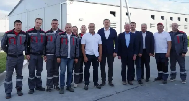 В Брянской области врио губернатора оценил ход уборки урожая и новые мощности хозяйств