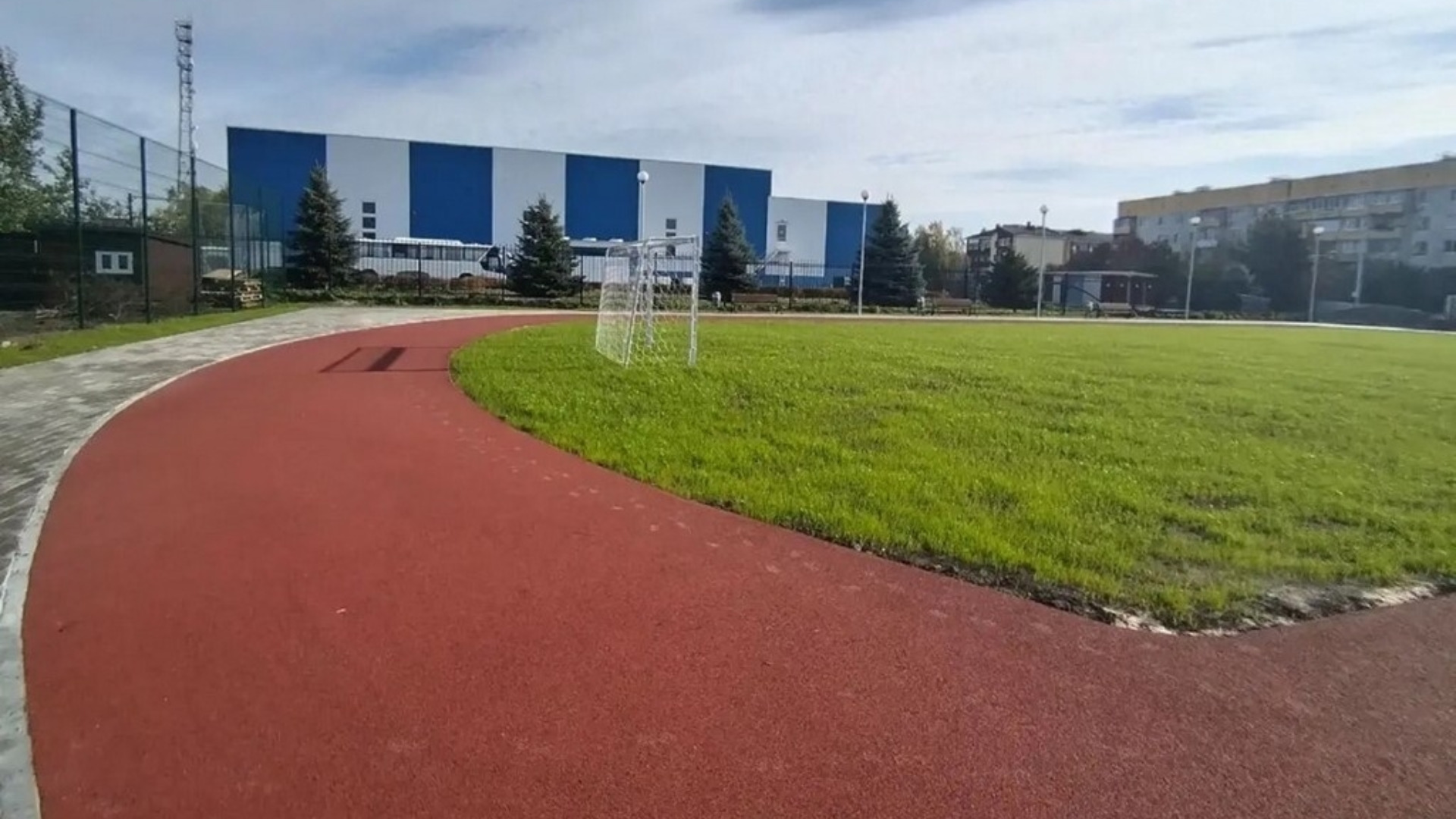 20 sportivnaya ploschadka