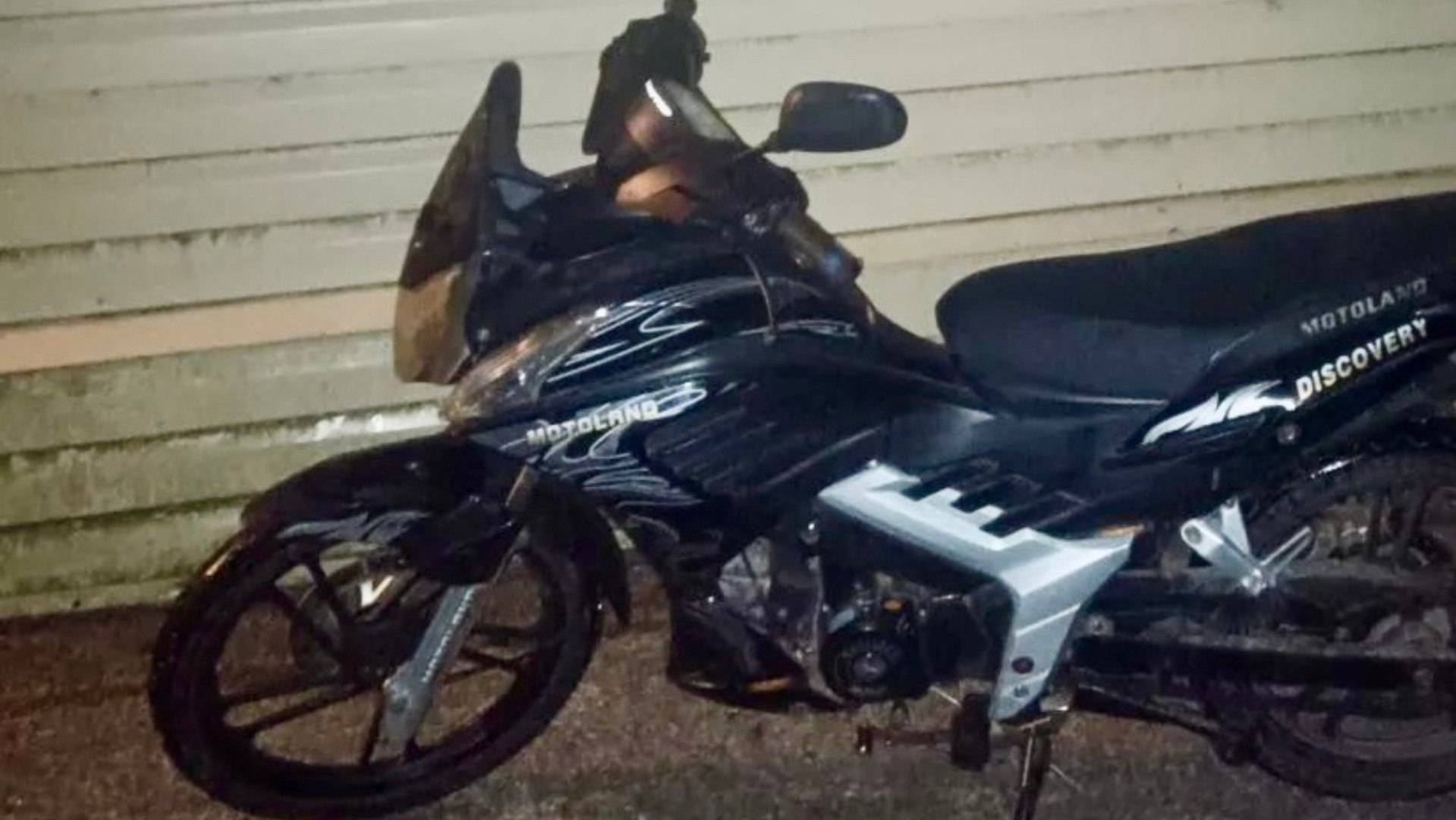 27 moped
