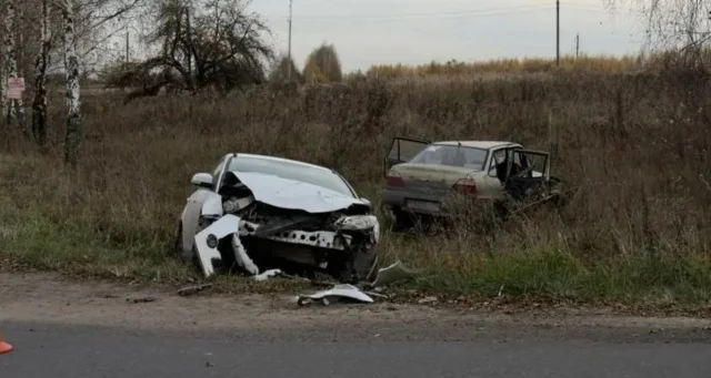 На перекрестке в Брянском районе столкнулись Ford Focus и Daewoo Nexia